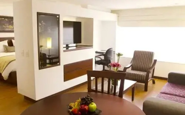 Radisson Bogota Metrotel - 4 Nights, Bogotá, Colombia