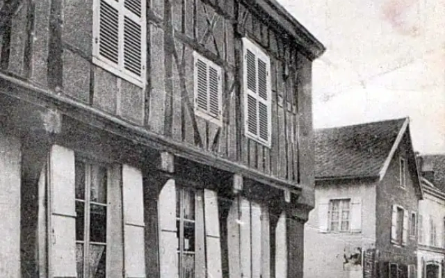 hotelImage