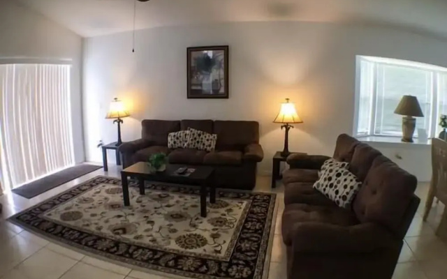 Waterview 1685 Apartment 4 Bedroom
