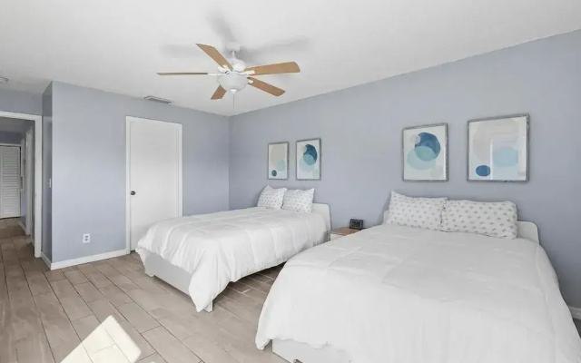 Sea Woods 211