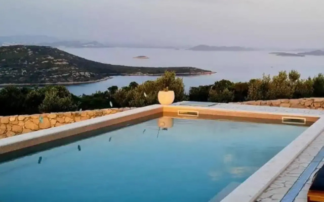 Robinson House Seaway With Pool