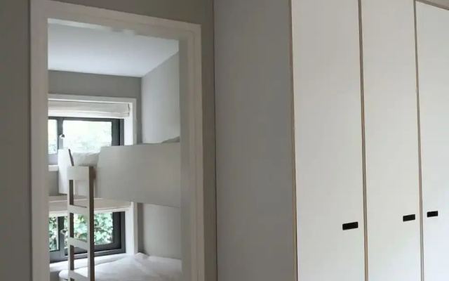 Tranquil Holiday Home in Ouddorp near Nature Reserve