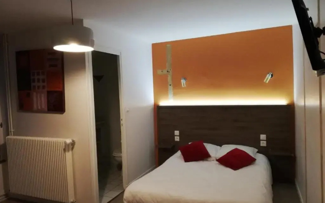 Hôtel la Poularde