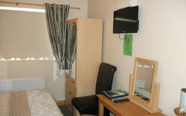 Aaron Vale B&B
