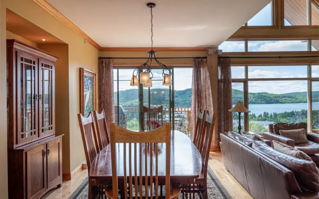 Altitude by Tremblant Platinum
