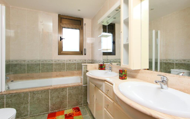 Salero - Five Bedroom