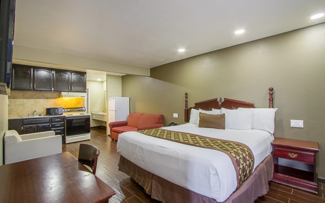 Motel 6 Ukiah, CA - North