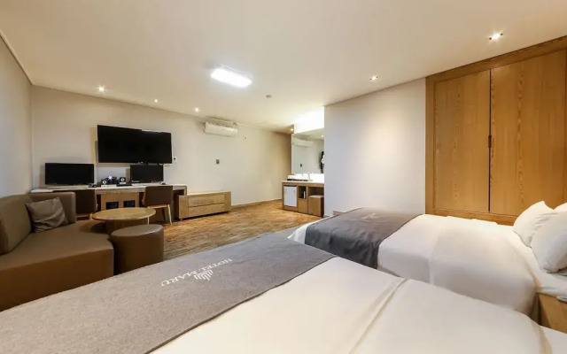 Wanju Maru Hotel