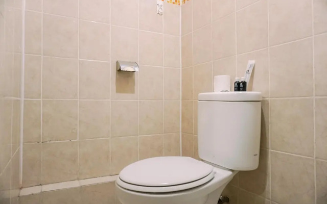 Warm And Cozy Stay Studio Green Bay Pluit Apartment
