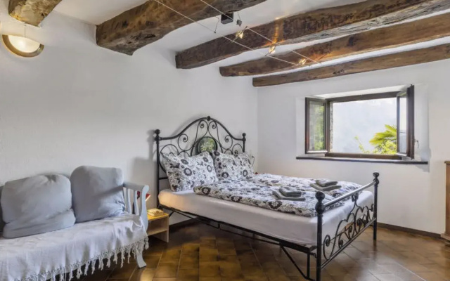 House Rosa Agarone