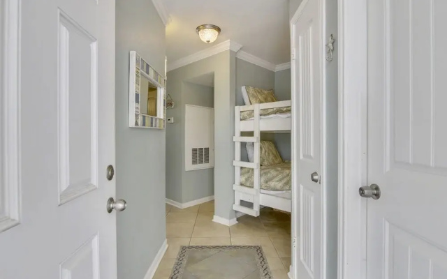 Seascape 2206 1 Bedroom 1 Bathroom Condo