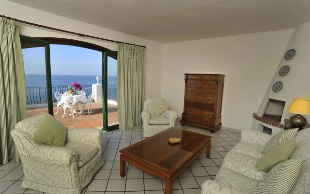 Hotel Punta Rossa