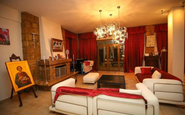 Sani Villa Lili 5