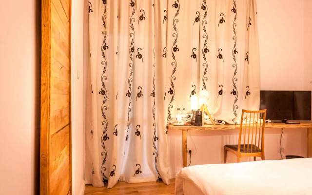 Elma Guesthouse