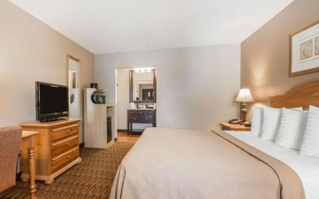 Quality Inn South