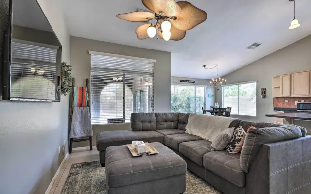 Beautiful Backyard: Comfortable Phoenix Getaway!