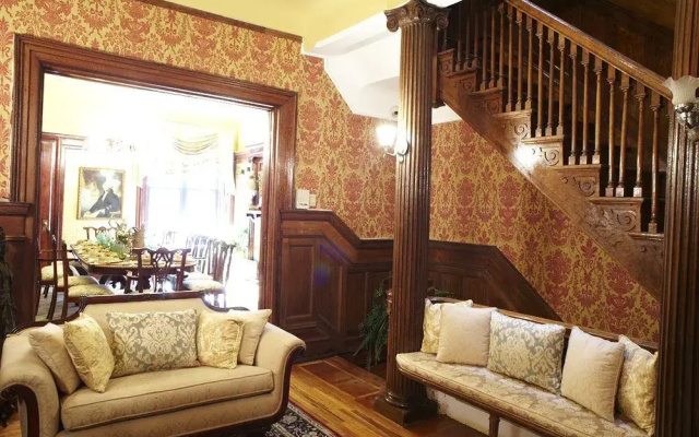 The New York Renaissance Home and Guesthouse