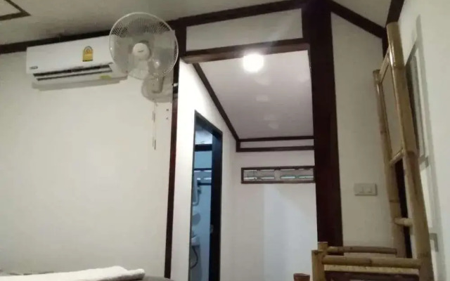 Comon Bungalow - Hostel