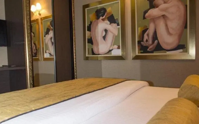 Talija Hotel