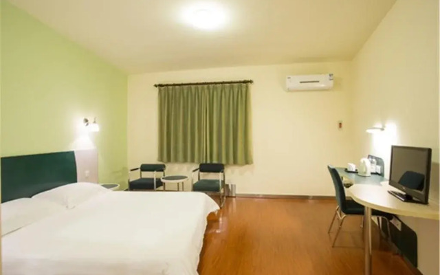 Motel 168 Hotel