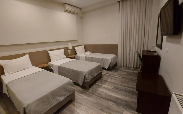 Lingos Hotel