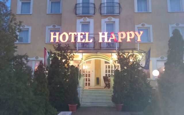 Hotel Happy вид на фасад
