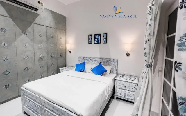 Navin S Vista Azul