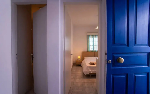 Naoussa Breeze Residence