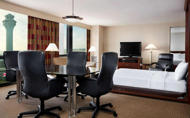 Hilton Chicago O'Hare Airport
