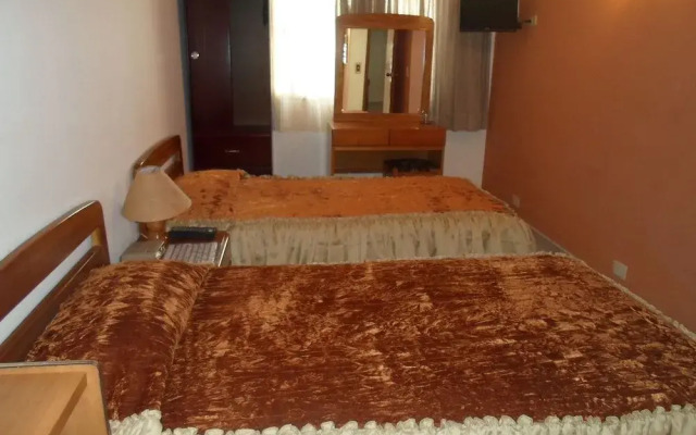Hostal Modelia