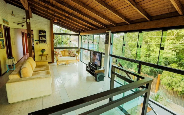 Wind House Hostel