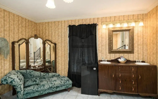 Montgomery Inn BnB
