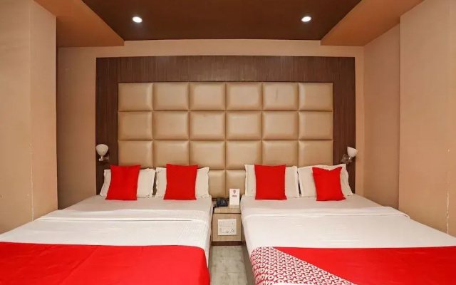 OYO 16173 Hotel Dk