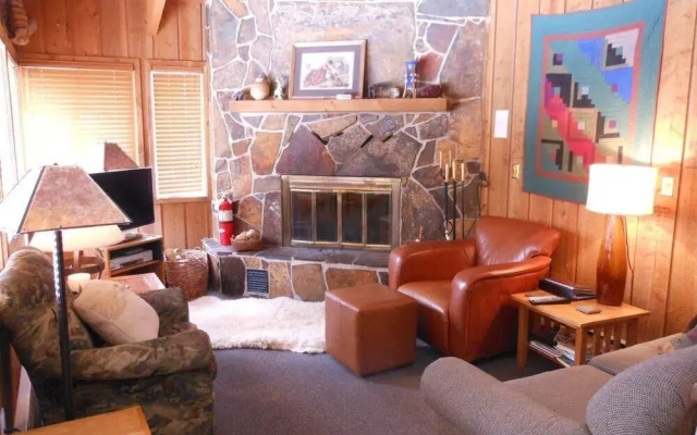McKinney Upper - 4 Br Condo