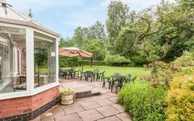 Rosehill Manor Hotel