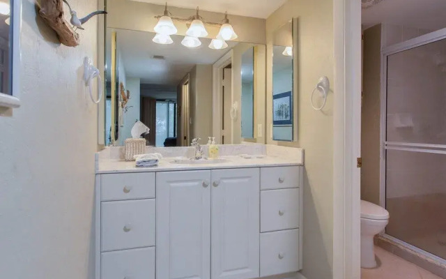 Nita's Sea Isles Condo