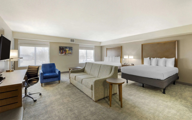 Best Western Plus Henderson Hotel
