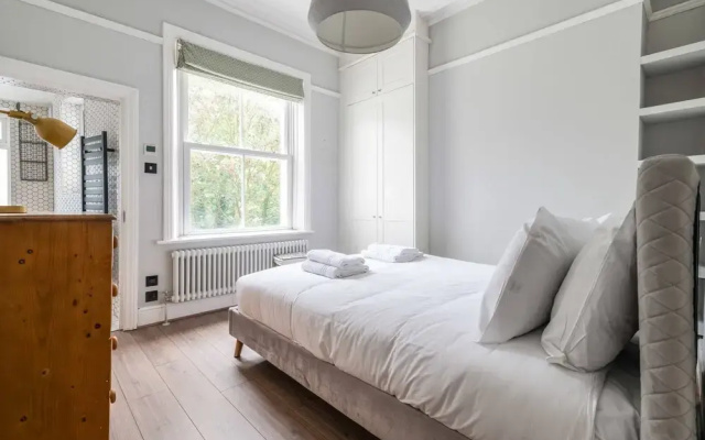 Beautiful One Bed Abode in the South West