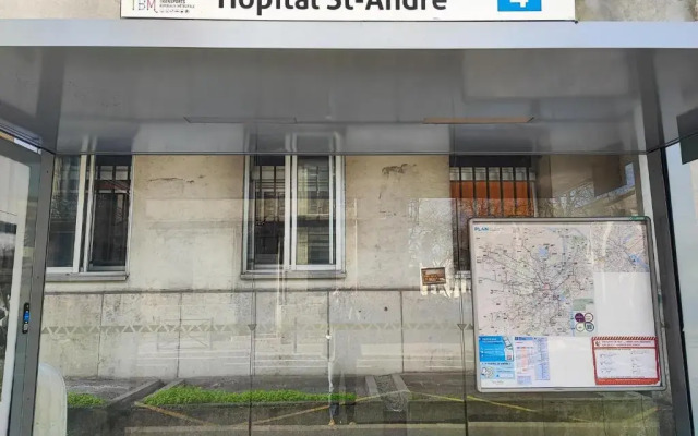 Studio en Duplex-Aircon-Terrasse-Parking-Calme