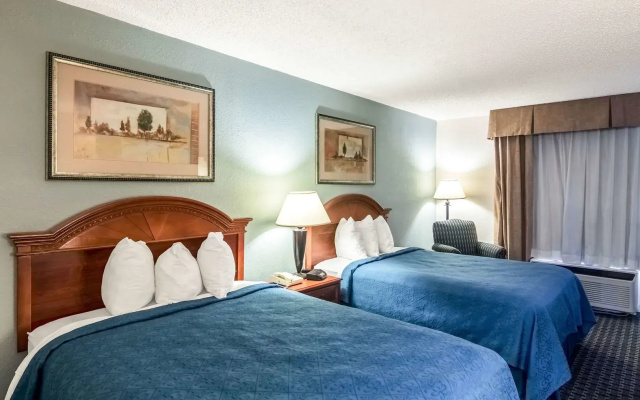 Budget Host Inn & Suites