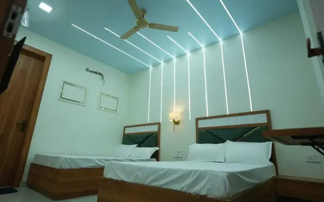 Deep Palace Inn