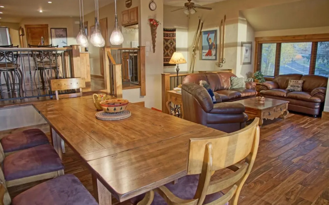 Promontory 19 [4-Bedroom] (202884-3842) Condo