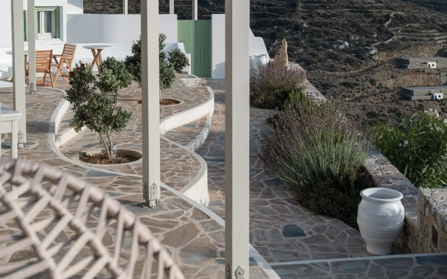 Castello Amorgos Suites