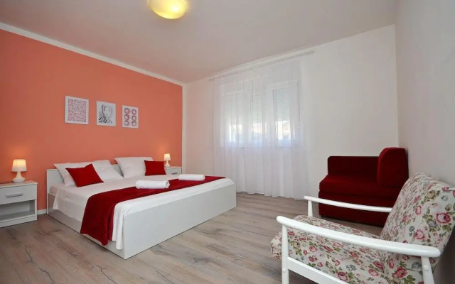 Apartment Ines