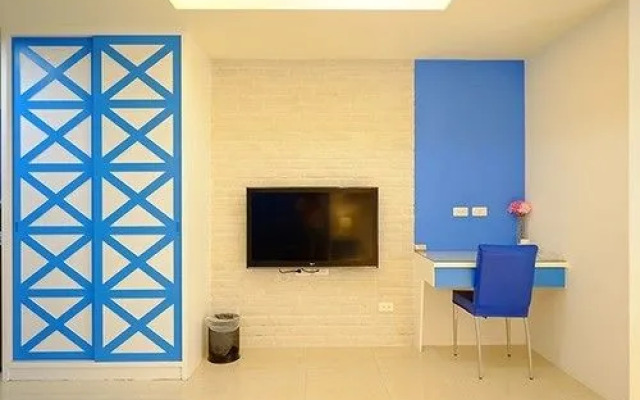 Nora Hostel