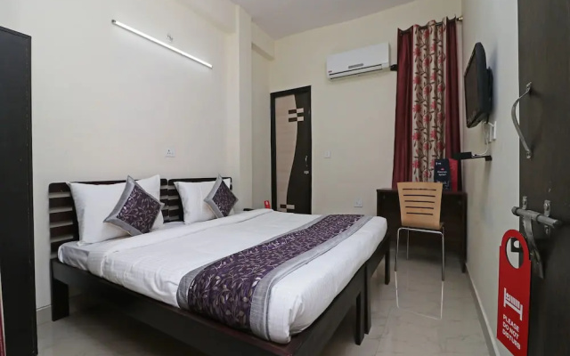 Oyo 10663 Triage Home Stay