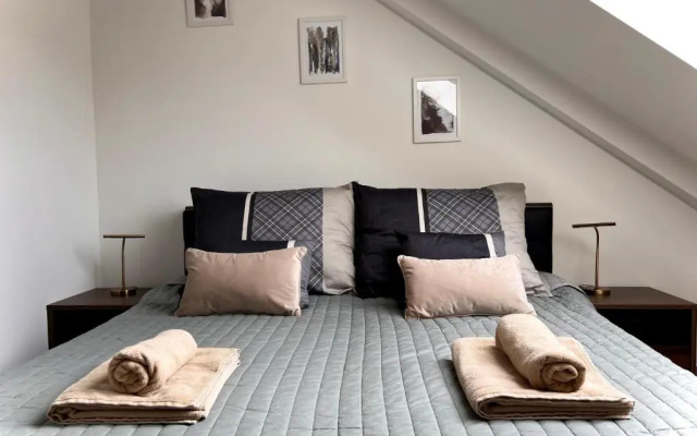 Domino Suite Eger
