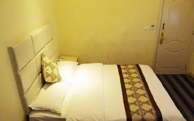 Qicai Express Hotel