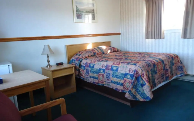Kingsway Inn Motel