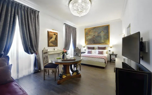 Suites Rome Condotti
